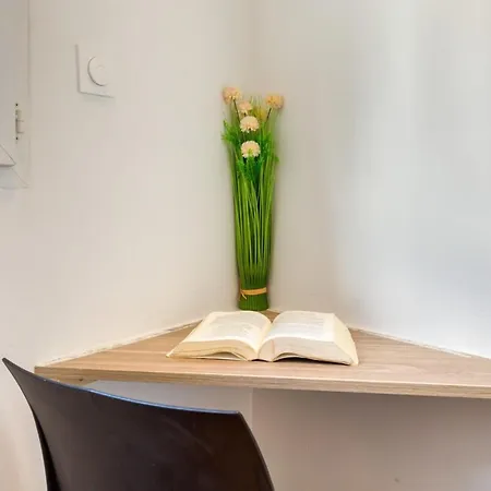 Apartment Rollin 3 Personnes Avec Netflix Au Calme ! Sotteville-les-Rouen