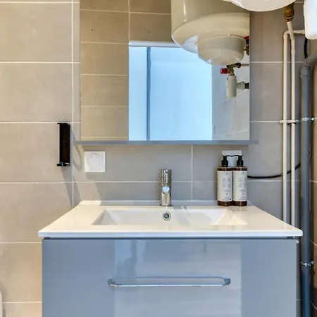 Rollin 3 Personnes Avec Netflix Au Calme ! Apartman